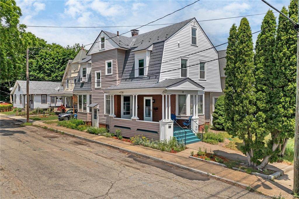 32 Perkins Avenue - Photo 1