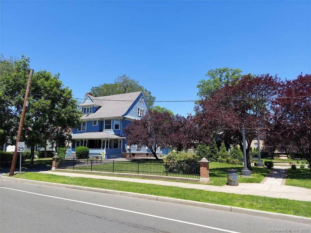 36 Brooklawn Avenue - Photo 1