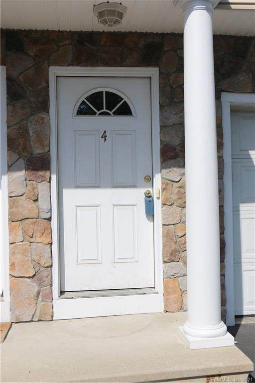 39 Oak Street - Photo 1