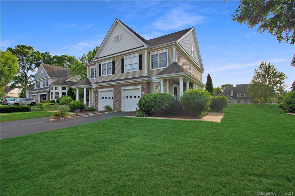 52 Carnoustie Circle - Photo 1