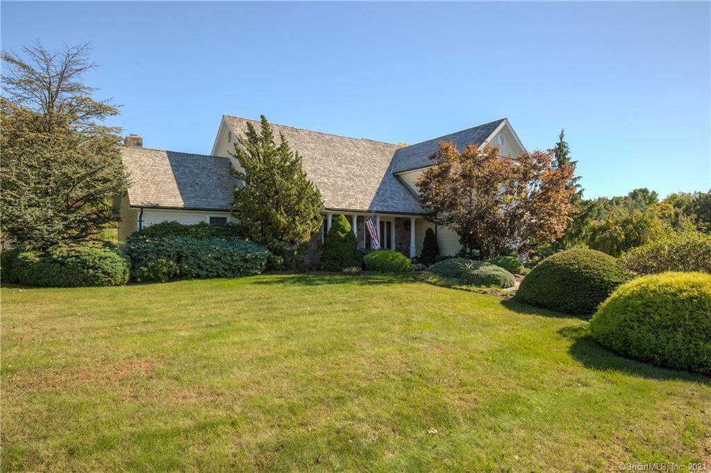 142 Topstone Road - Photo 1