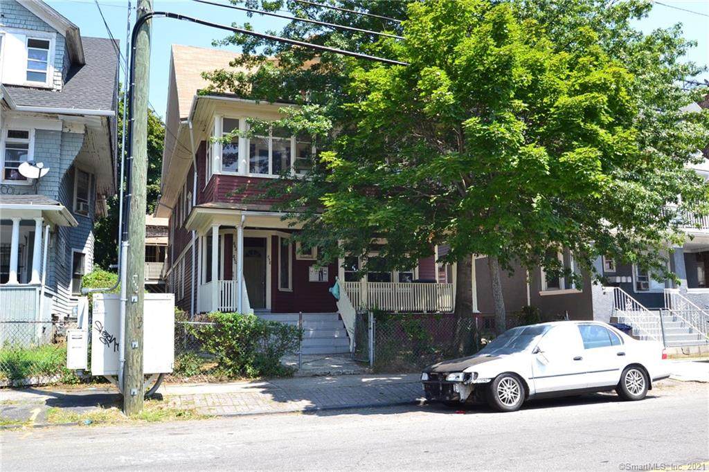 862 Howard Avenue - Photo 1