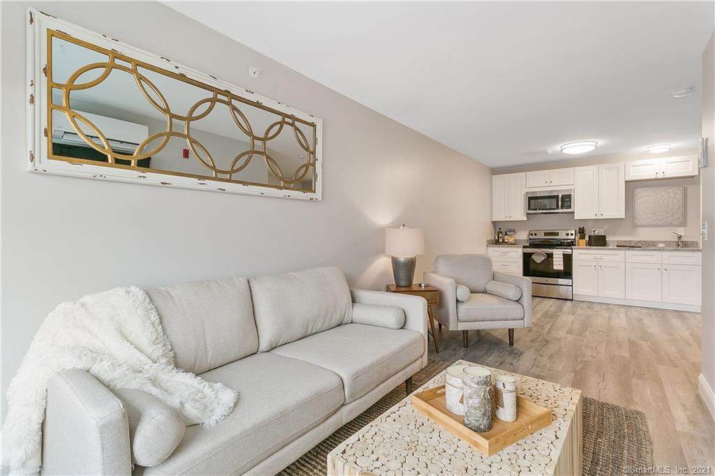 1645 Black Rock Turnpike - Photo 1
