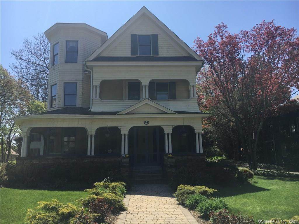 101 Main Street - Photo 1