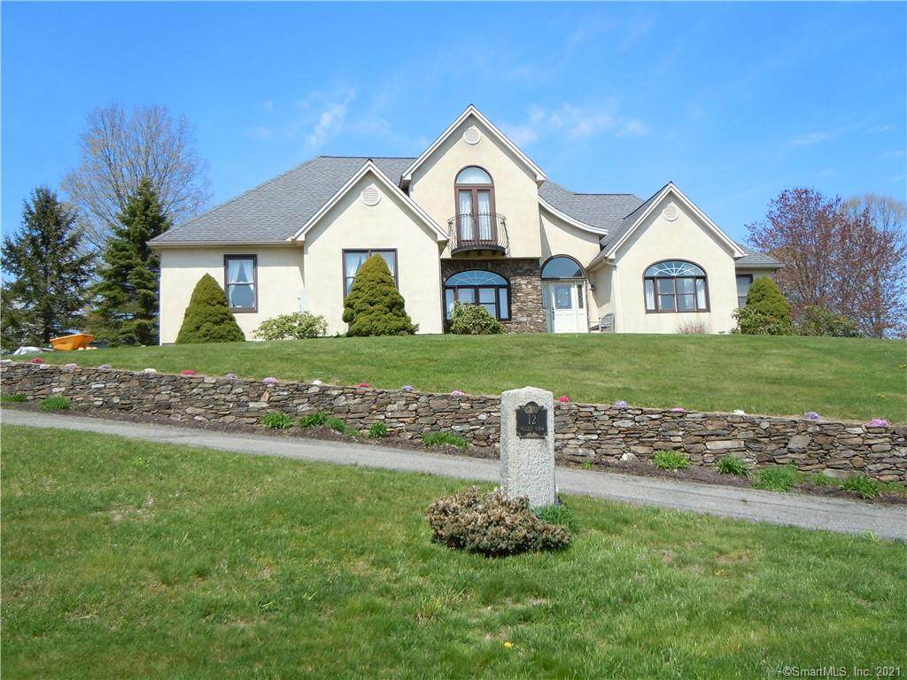 12 Valley View Road - Photo 1