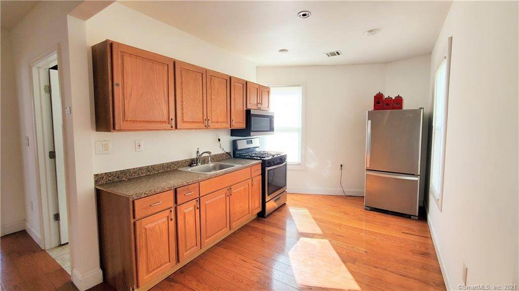 609 Washington Avenue - Photo 1