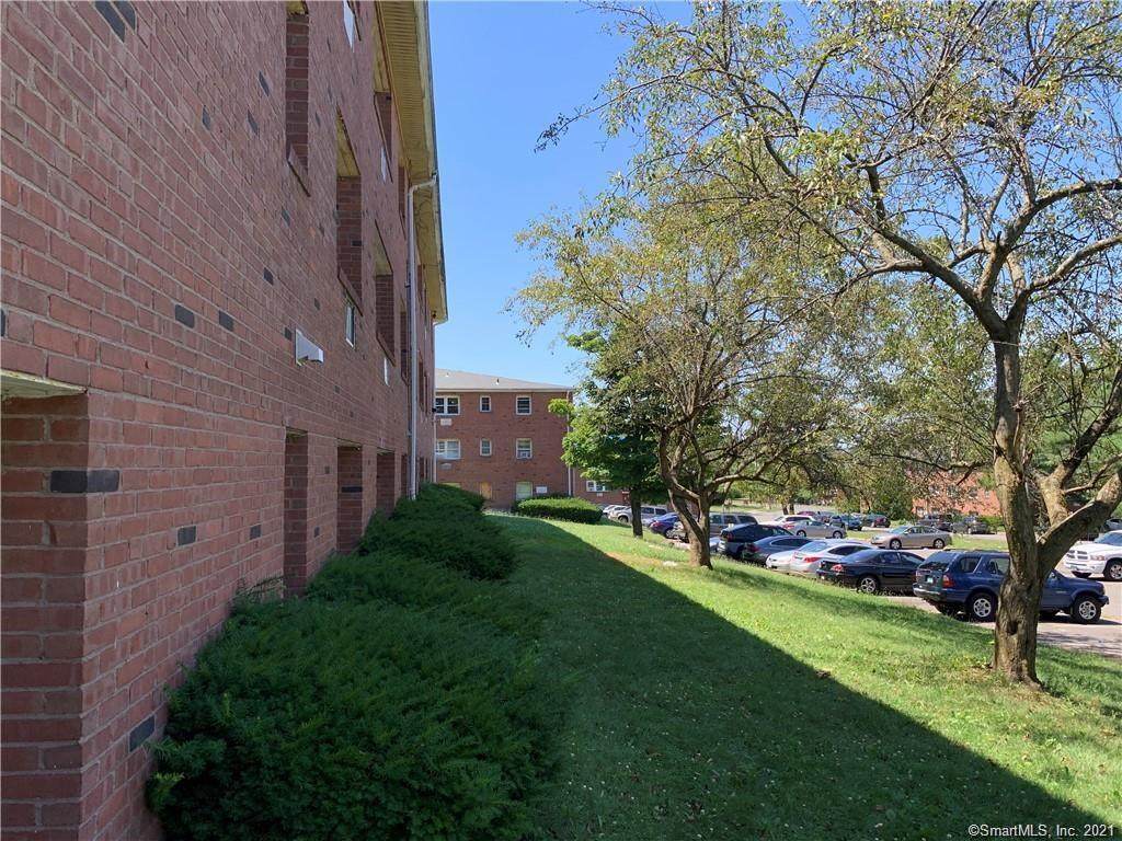 65 Donna Drive - Photo 1