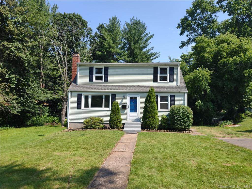 4 Cadwell Road - Photo 1