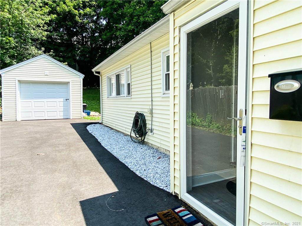 7 Winslow Drive - Photo 1