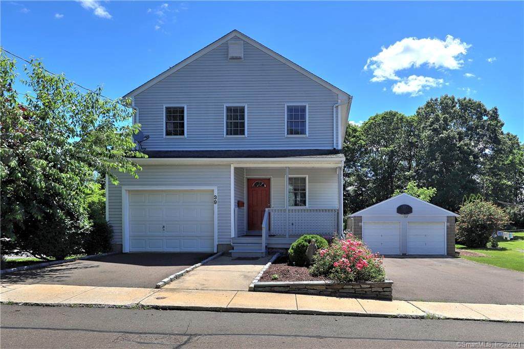 39 Silver Street - Photo 1