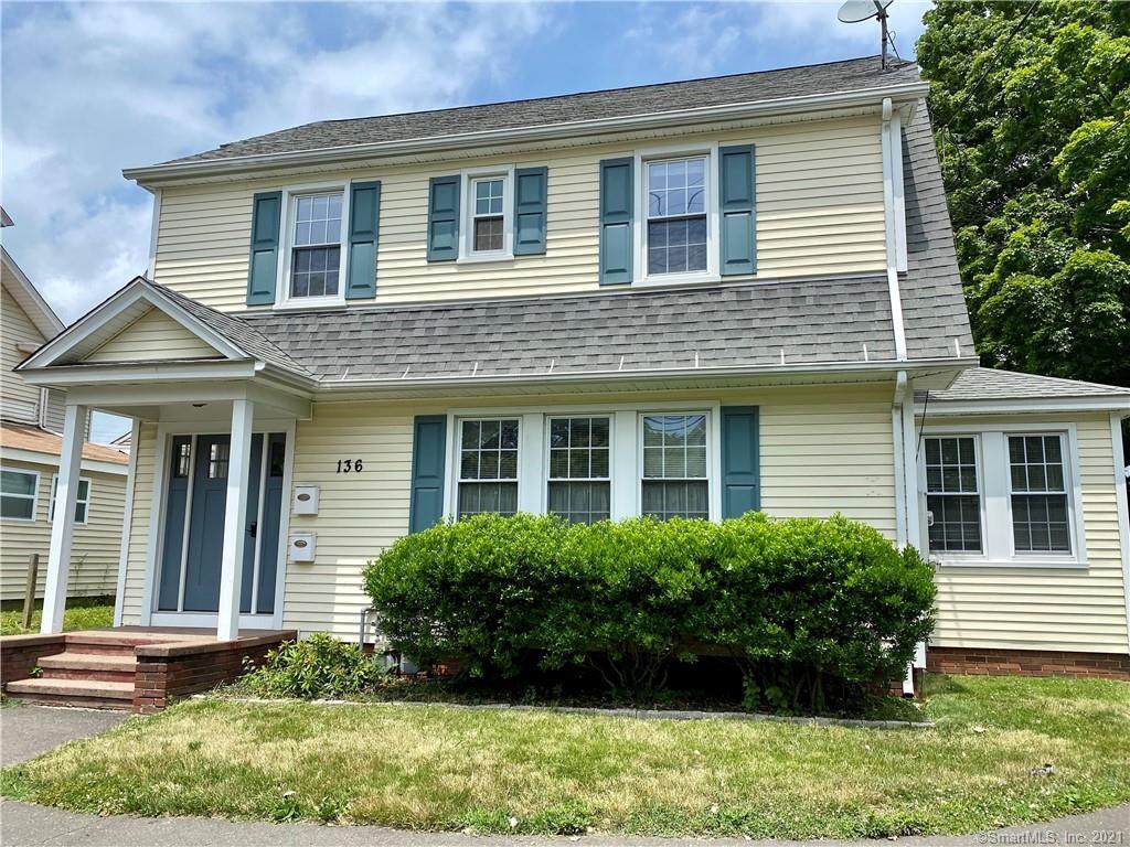 136 New Haven Avenue - Photo 1