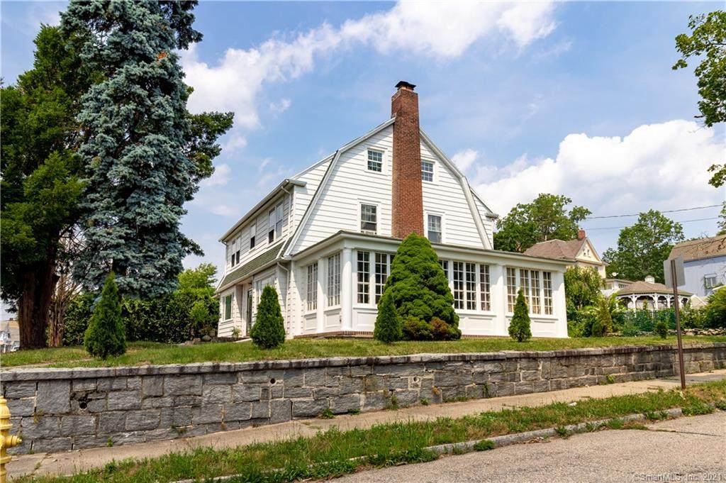 17 Maple Avenue - Photo 1