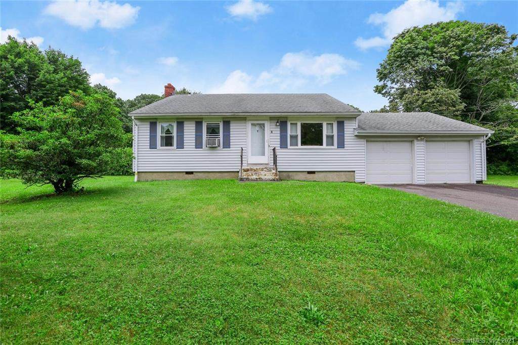 4 Woodmere Drive - Photo 1