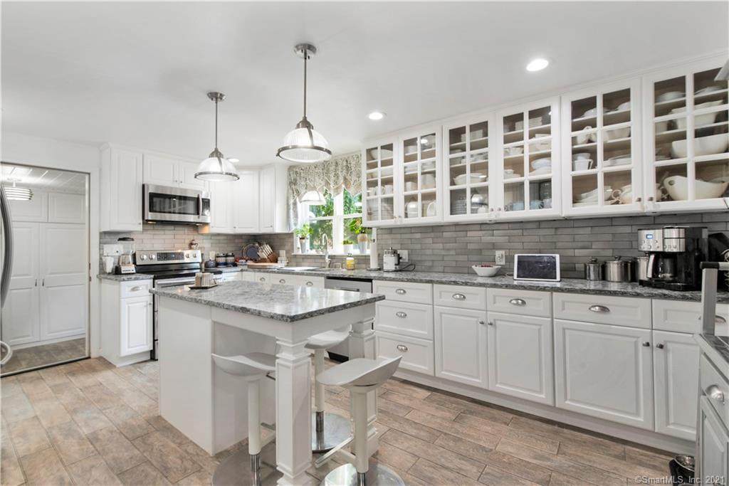97 Northampton Lane - Photo 1