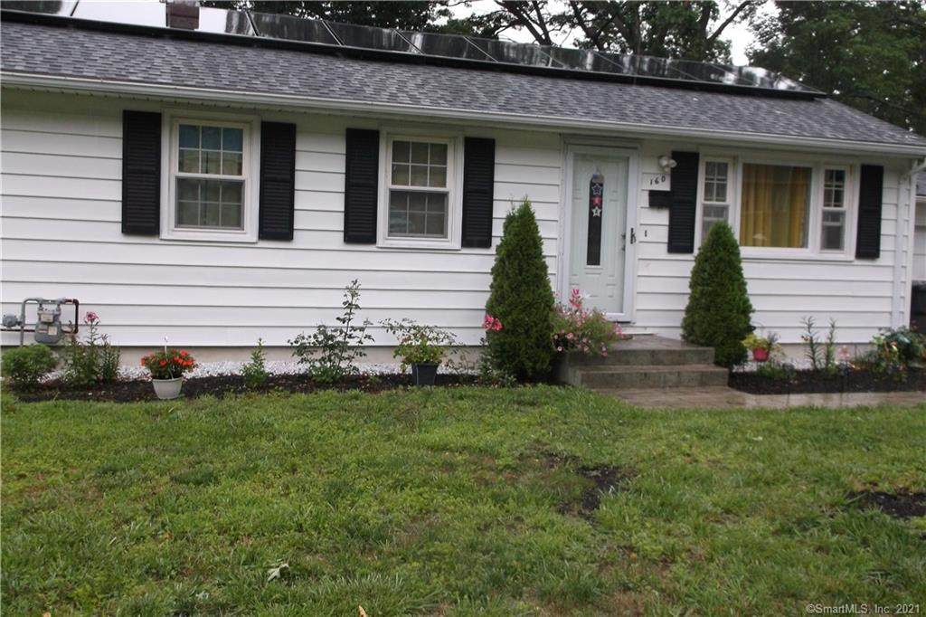 160 Holbrook Avenue - Photo 1
