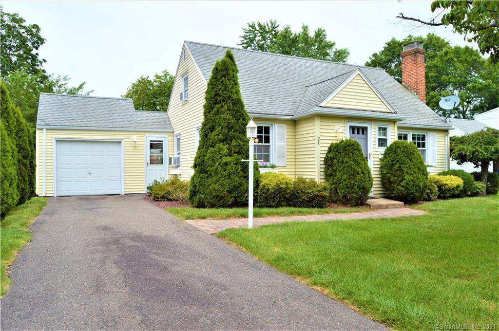 24 Sunset Road - Photo 1