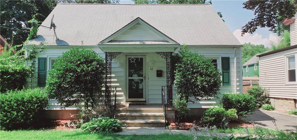 50 Aldine Avenue - Photo 1