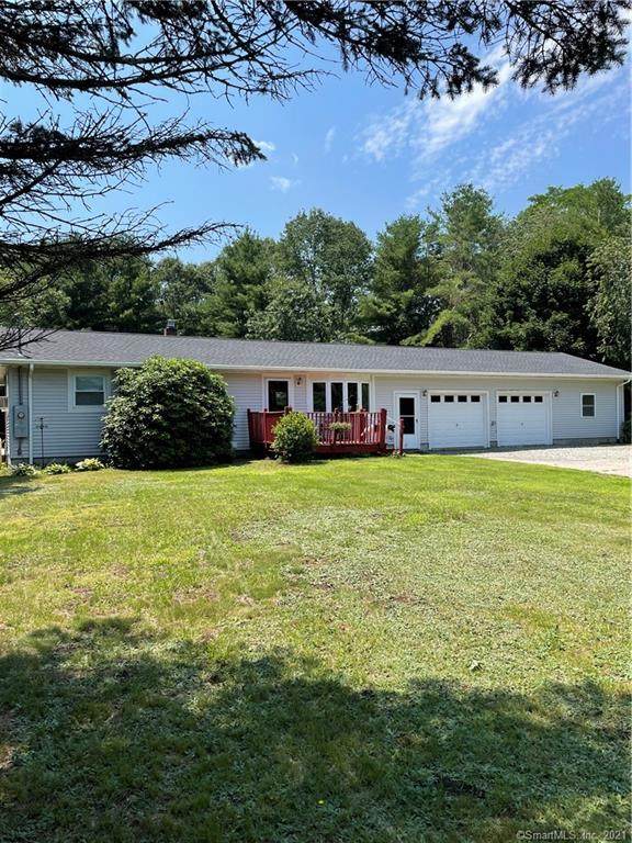 11 Lisa Avenue - Photo 1