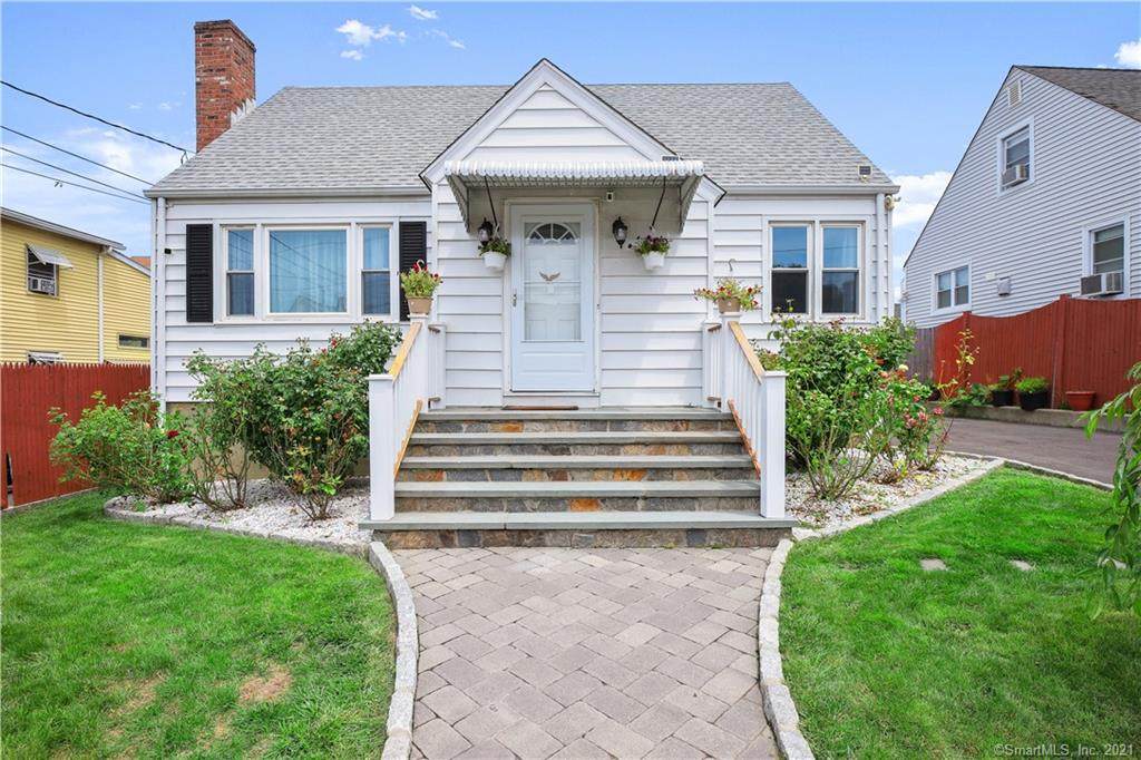 176 King Street - Photo 1