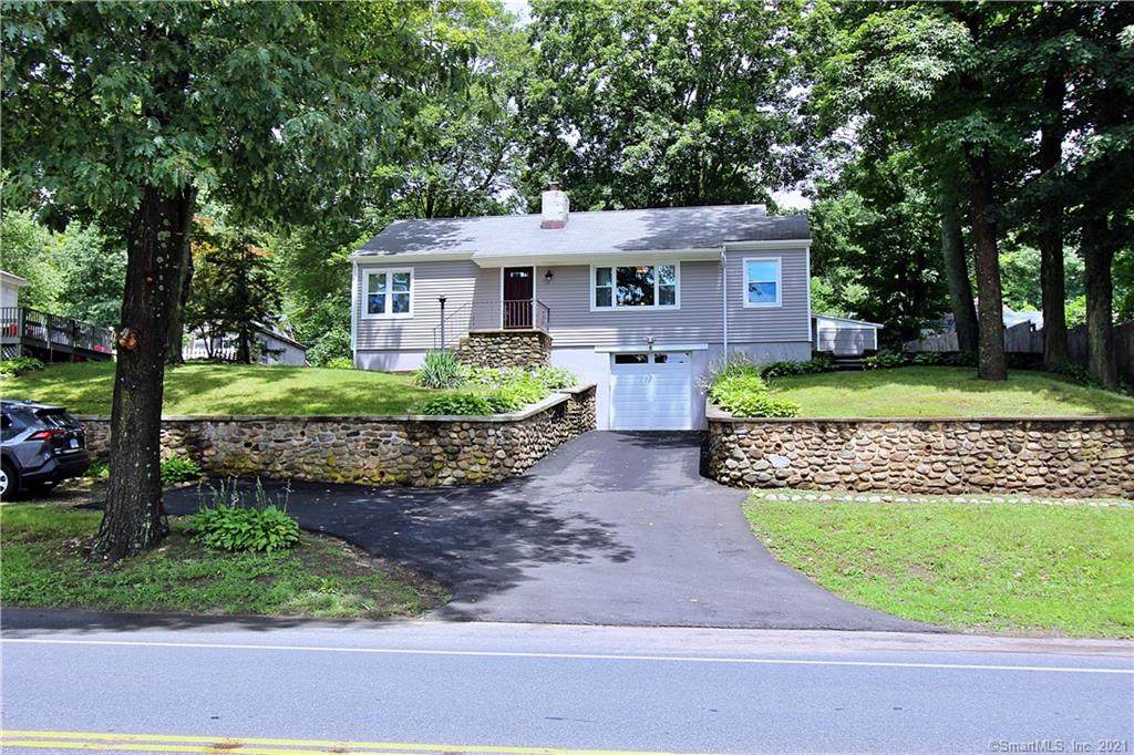 8 Roosevelt Drive - Photo 1