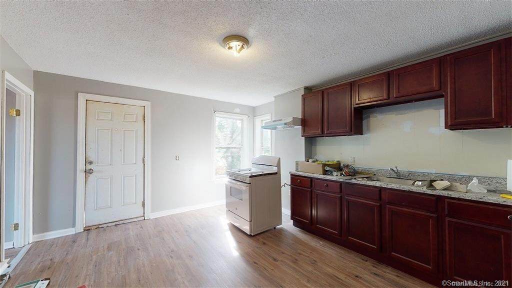 54 Chestnut Street - Photo 1