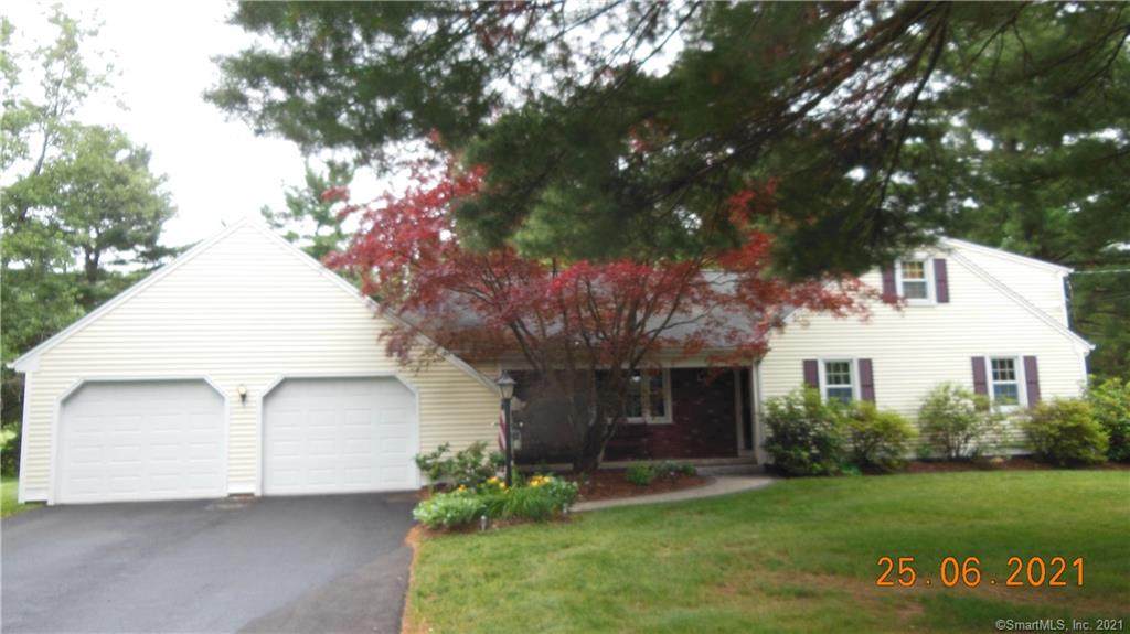 424 Pattonwood Drive - Photo 1