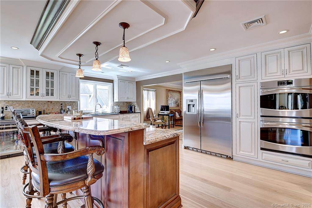 694 Keeney Street - Photo 1