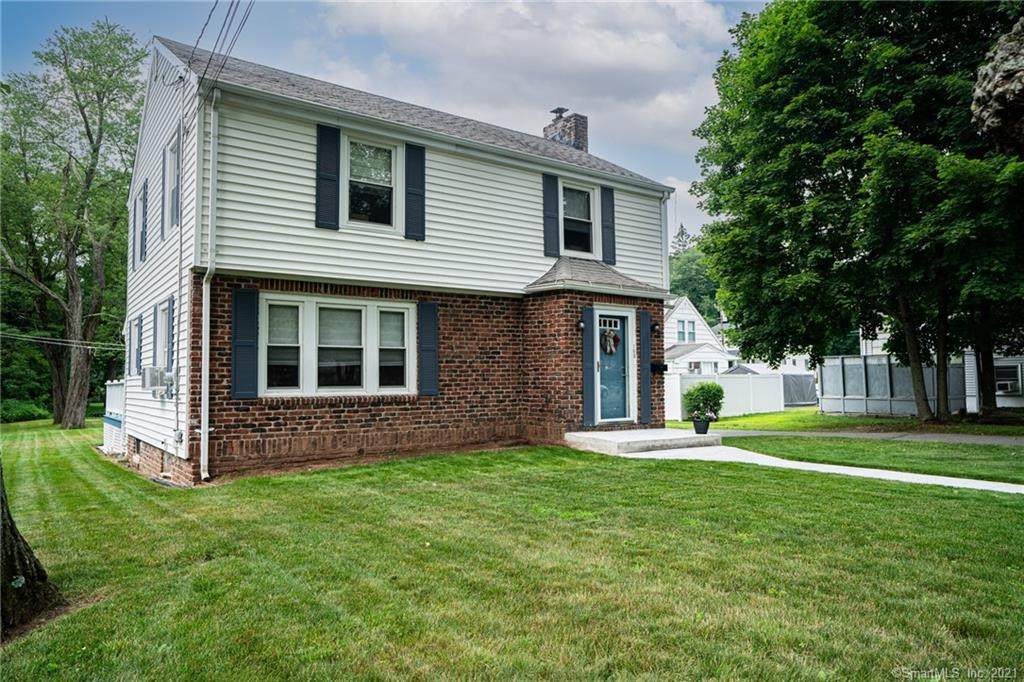 105 Delaware Avenue - Photo 1