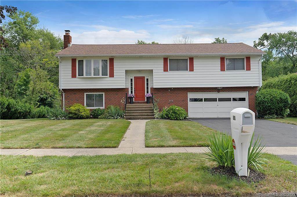 88 Howard Drive - Photo 1