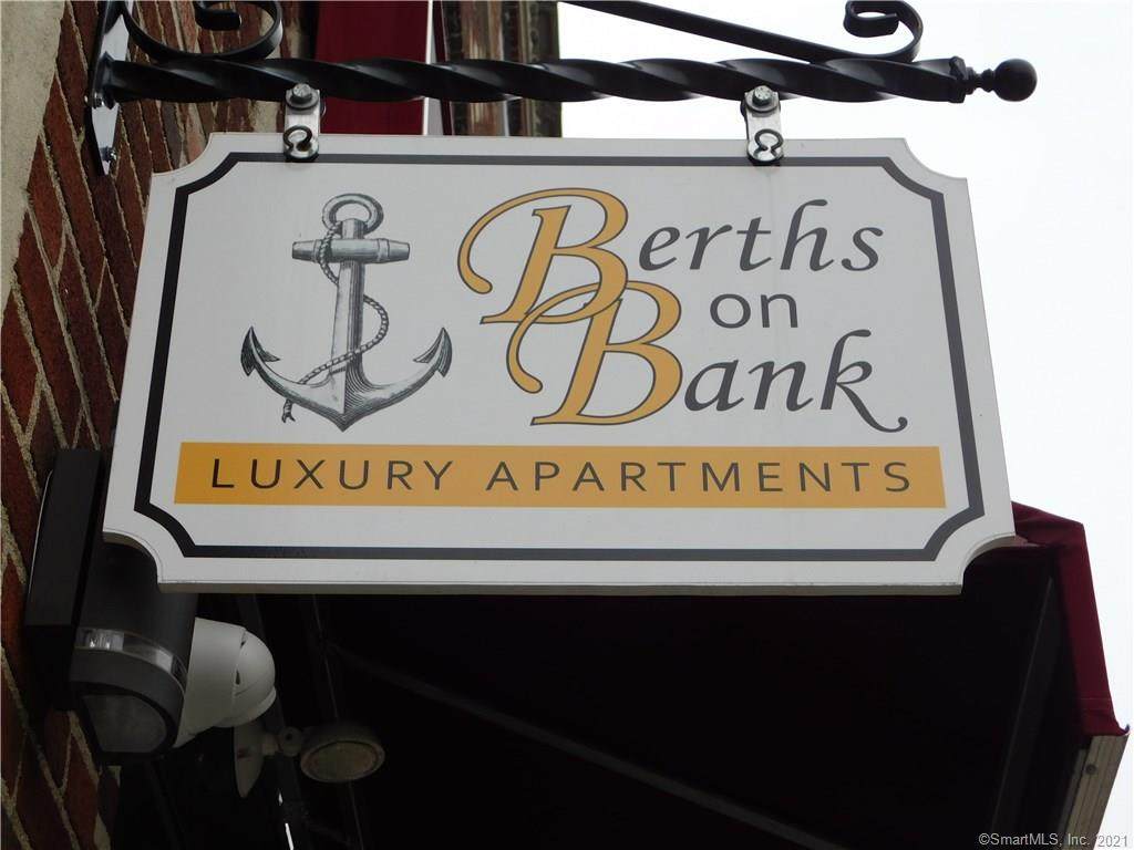 153 Bank Street - Photo 1