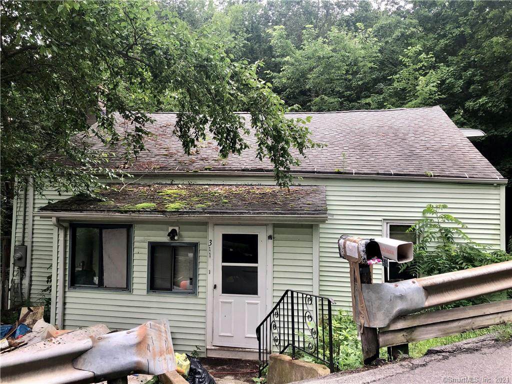 311 Railroad Street - Photo 1