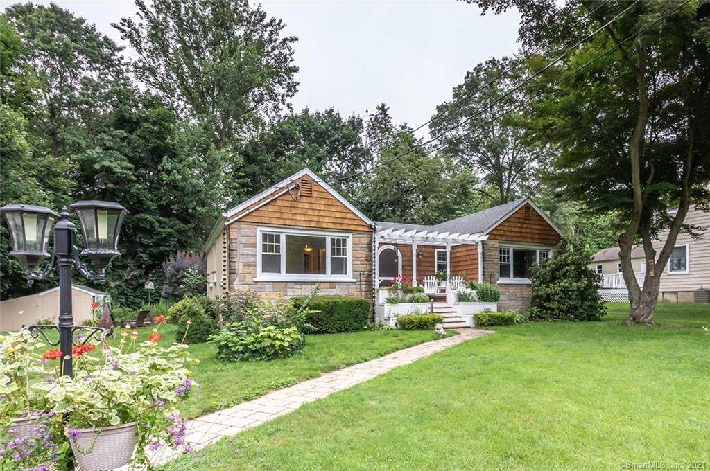 9 Beverly Road - Photo 1