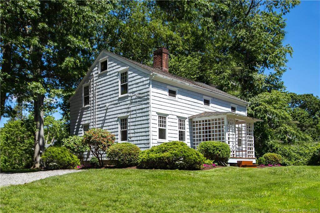49 Kings Highway - Photo 1