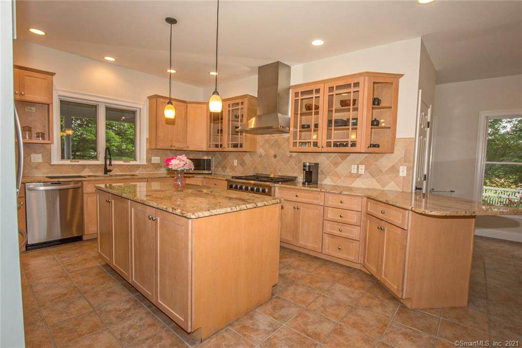 24 Meetinghouse Road - Photo 1