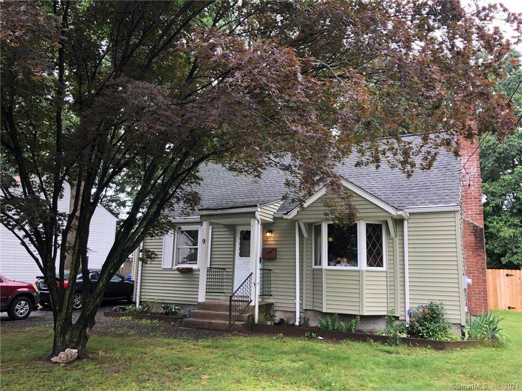 9 Woodycrest Drive - Photo 1
