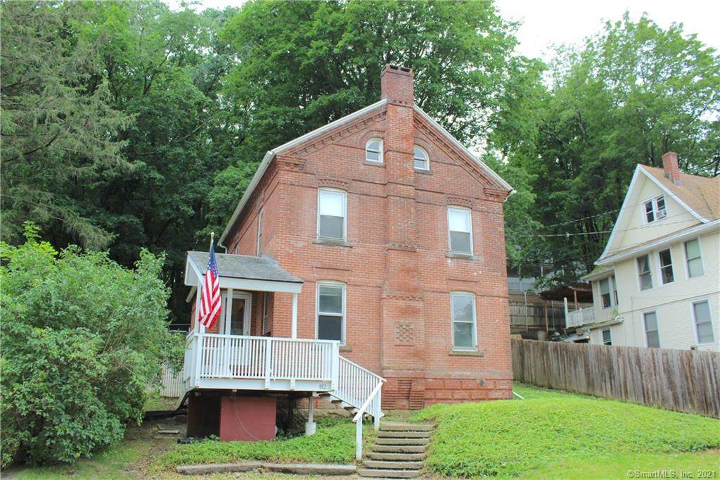 82 Hinsdale Avenue - Photo 1