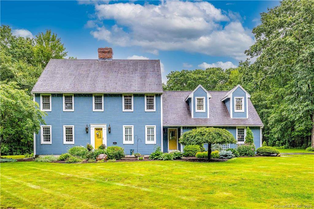 76 Charles Street - Photo 1