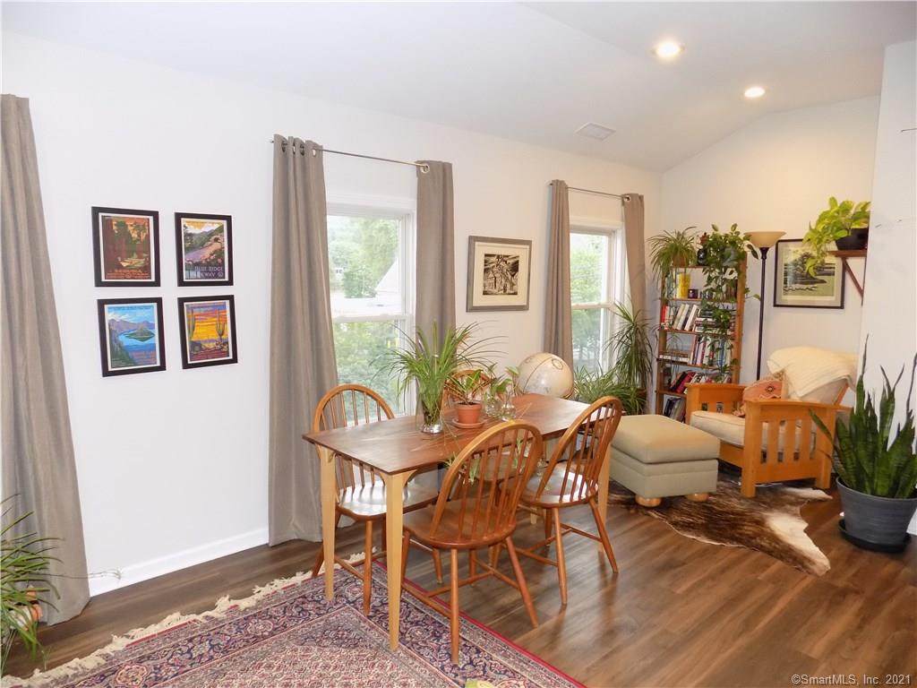168c Greenwood Avenue - Photo 1