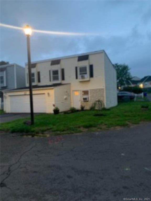 42 Inverness Lane - Photo 1