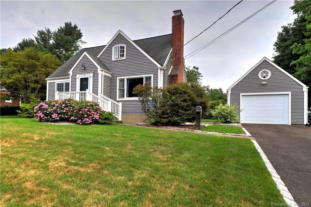 12 Gwendolyn Drive - Photo 1