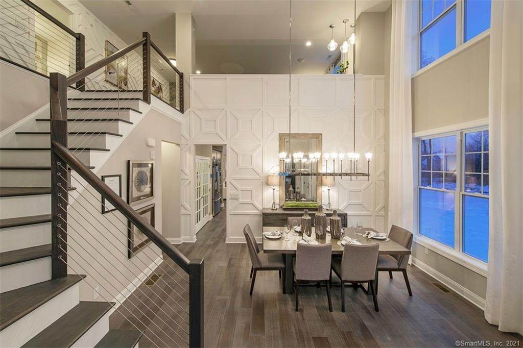 4 Great Hill Drive - Photo 1