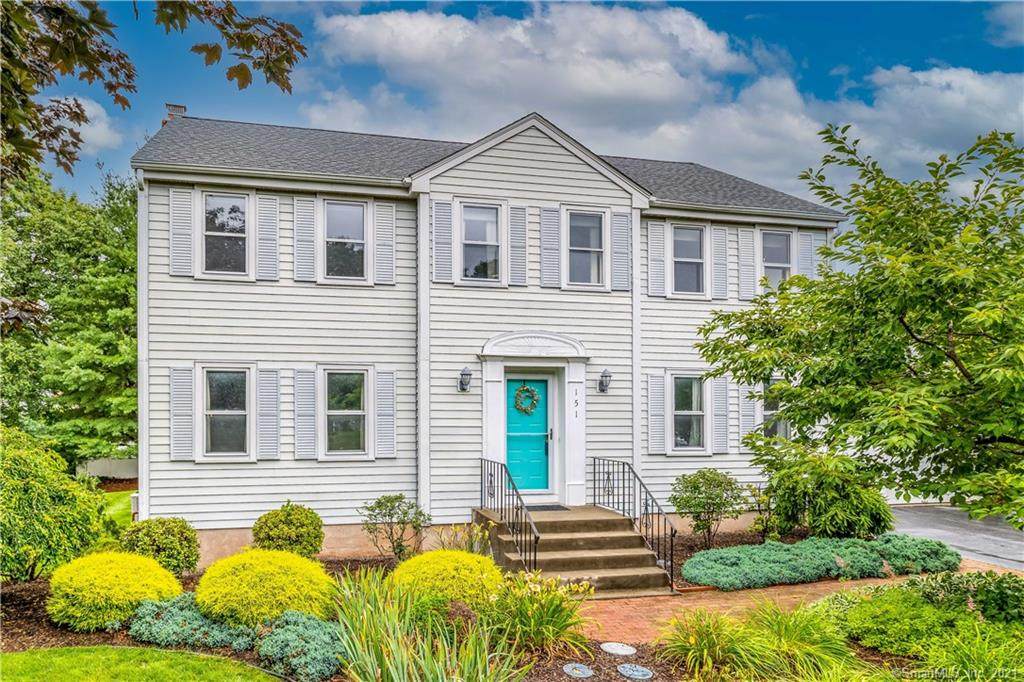 151 Lexington Road - Photo 1