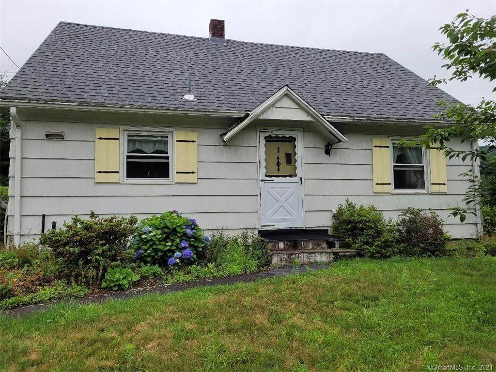 677 Albany Turnpike - Photo 1