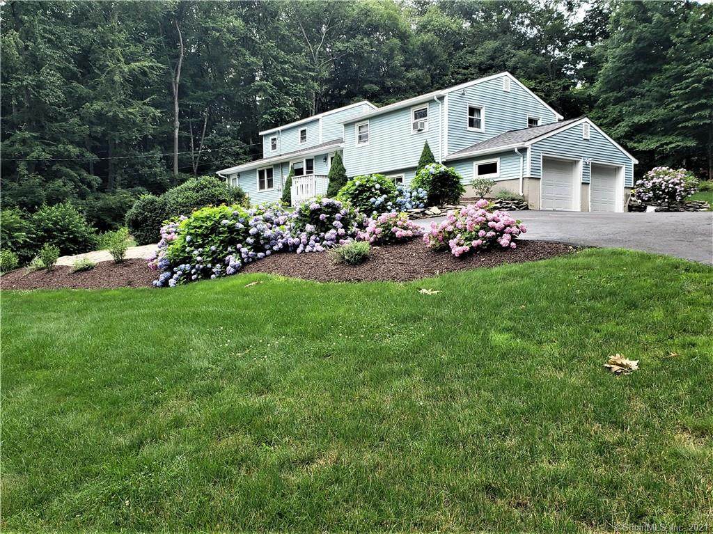 33 Benedict Road - Photo 1