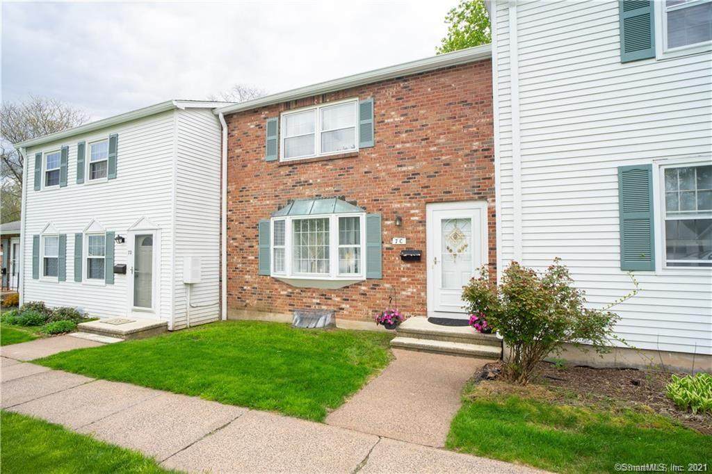 7 Ambassador Drive - Photo 1