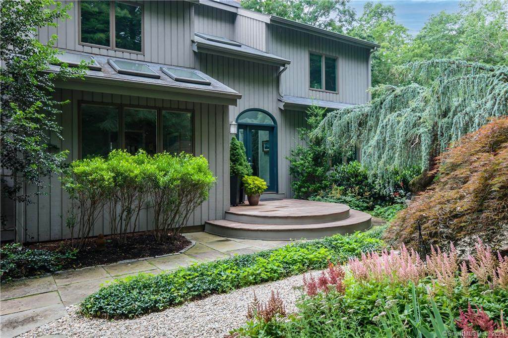 204 Sam Hill Road - Photo 1