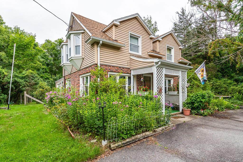 271 Chesterfield Road - Photo 1