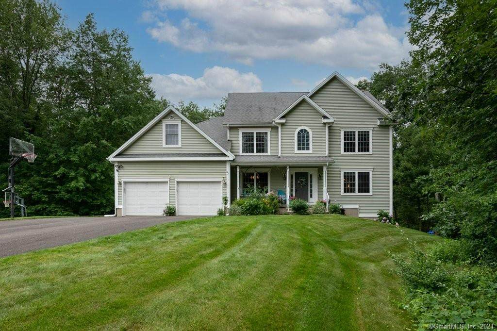 92 Monarch Drive - Photo 1