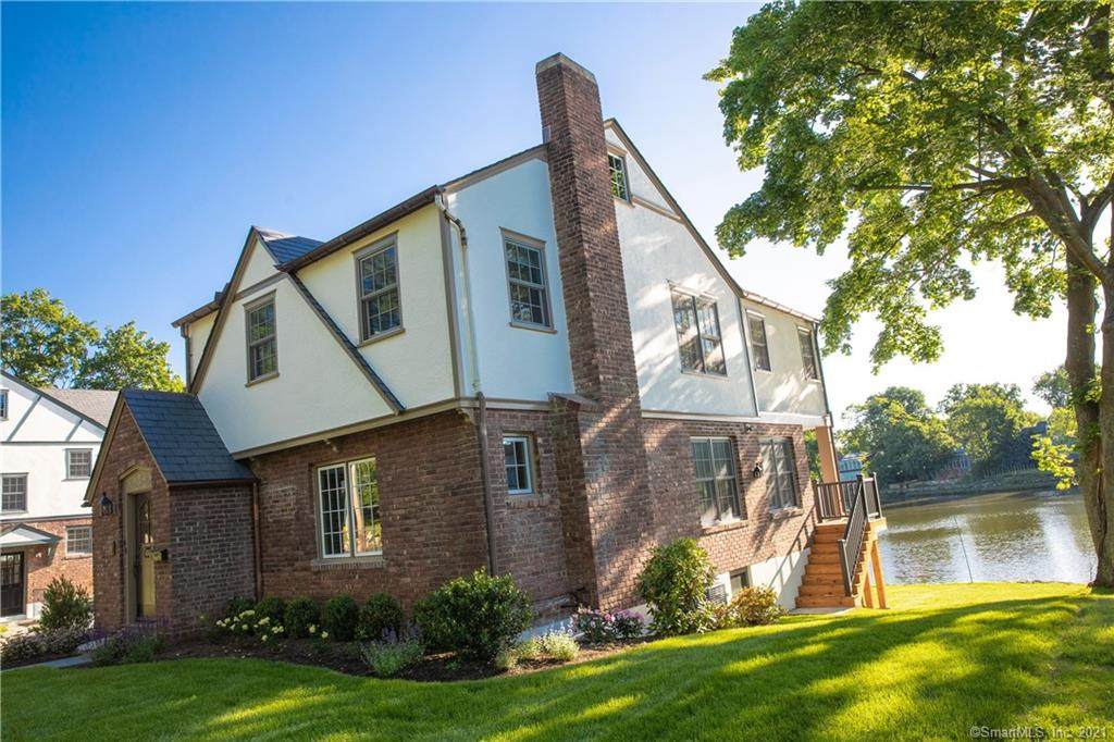 40 Strickland Road - Photo 1