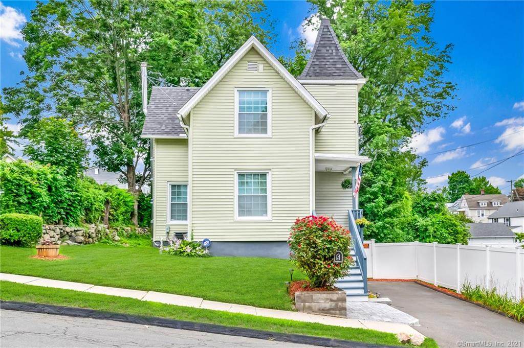 9 Grandview Avenue - Photo 1